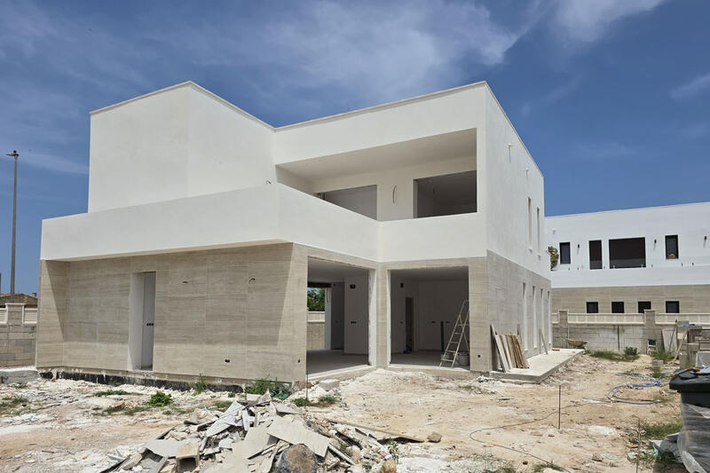3 Cuarto Villa en venta