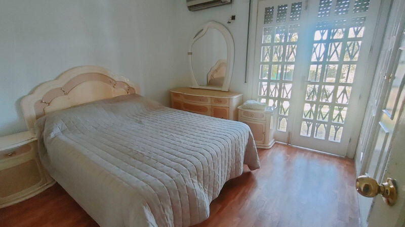4 Cuarto Villa en venta