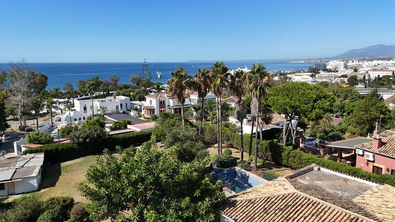 4 Cuarto Villa en venta