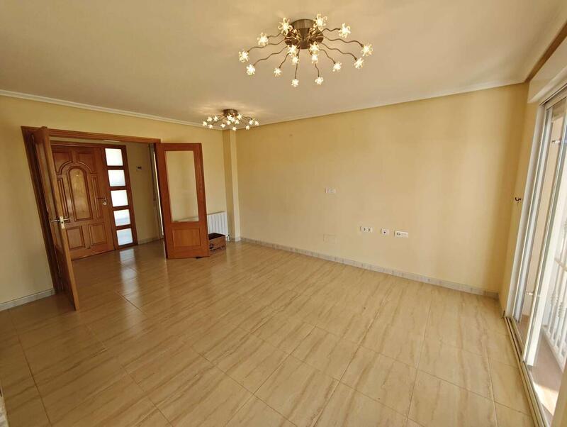 4 slaapkamer Villa Te koop