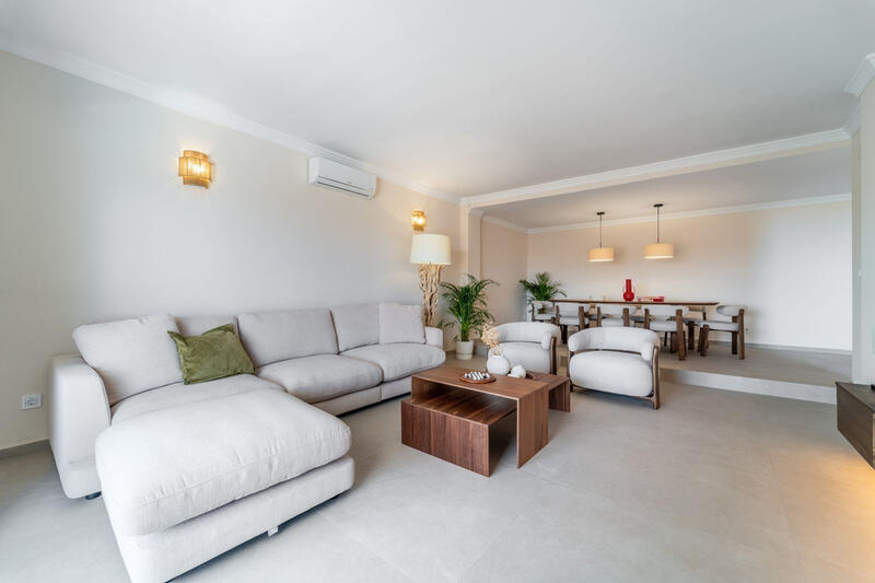 4 slaapkamer Villa Te koop