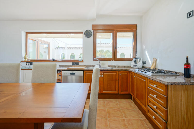 3 Cuarto Villa en venta
