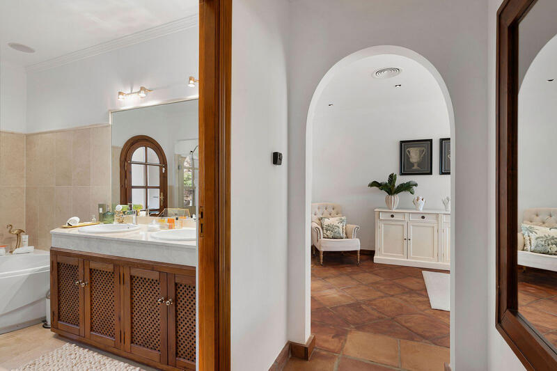 4 Schlafzimmer Villa zu verkaufen