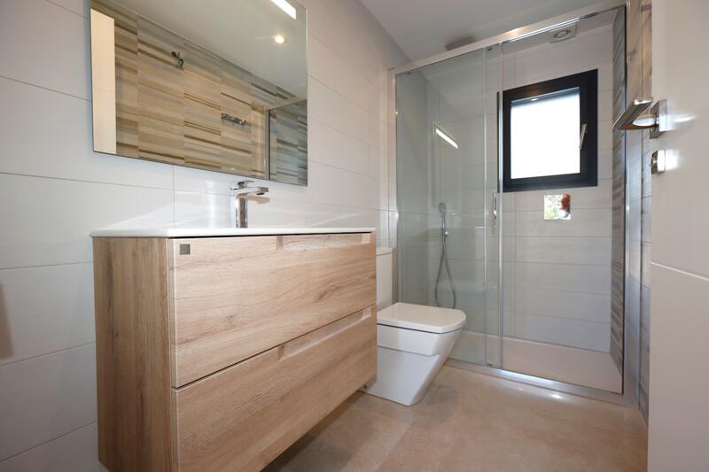 4 Cuarto Villa en venta