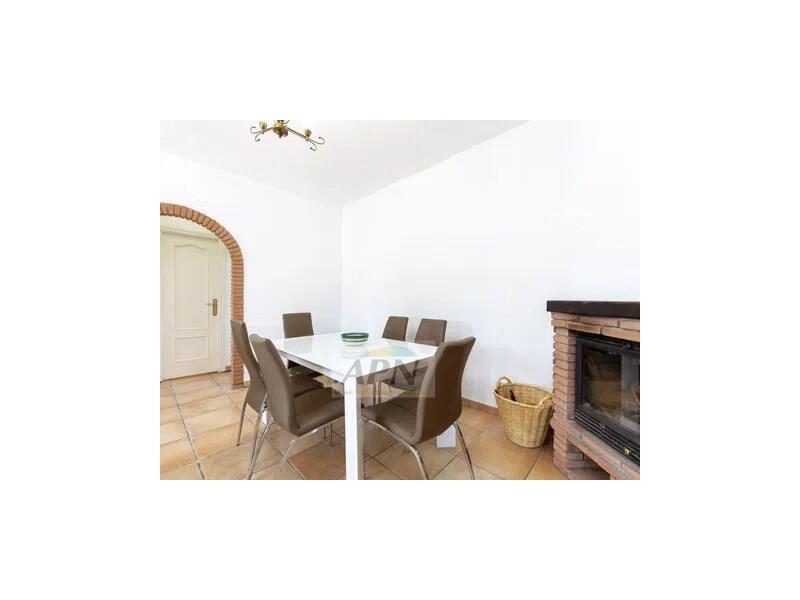 4 bedroom Country House for sale 4 bedroom Country House for sale