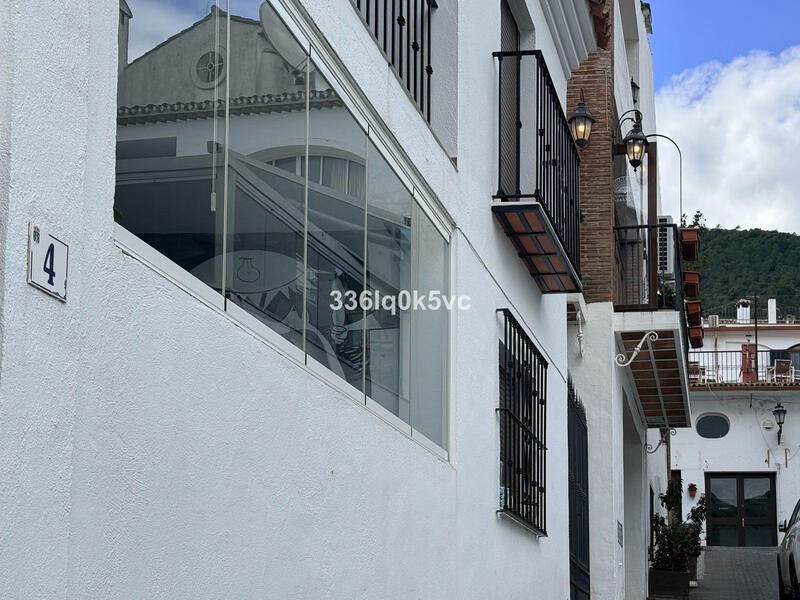 2 slaapkamer Appartement Te koop