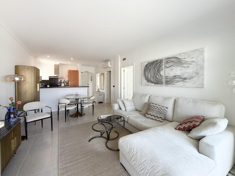 2 slaapkamer Appartement Te koop
