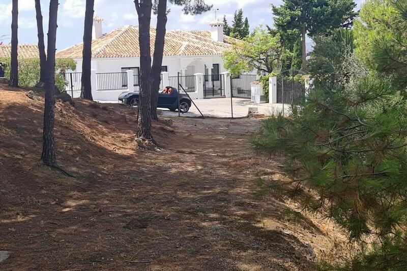 Villa til salgs
