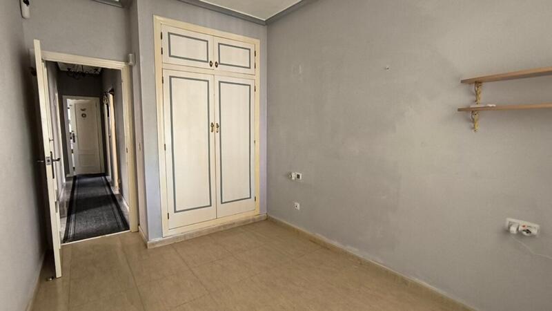 3 sovrum Villa till salu