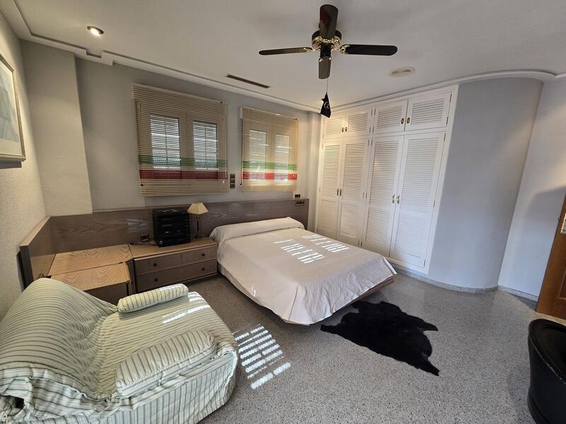 6 chambre Villa à vendre