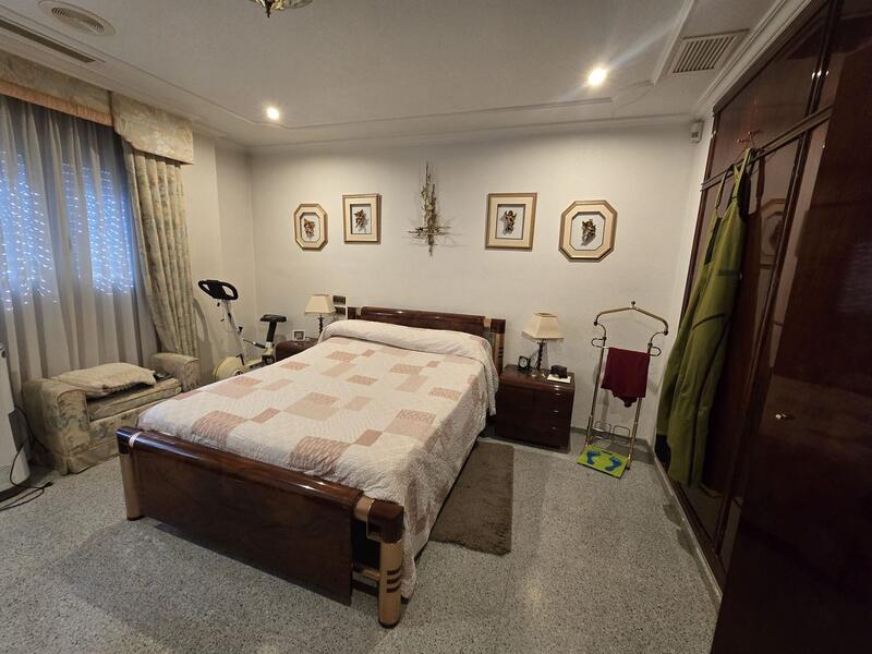 6 chambre Villa à vendre
