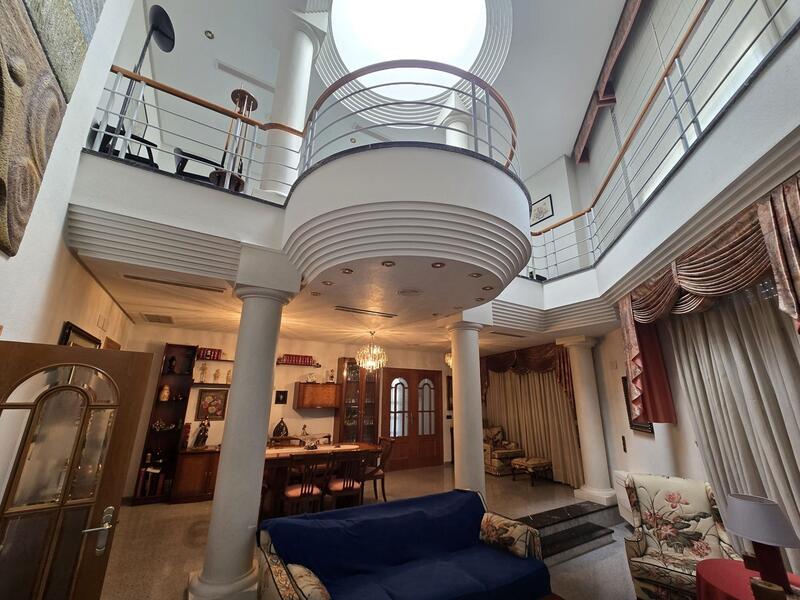 6 chambre Villa à vendre