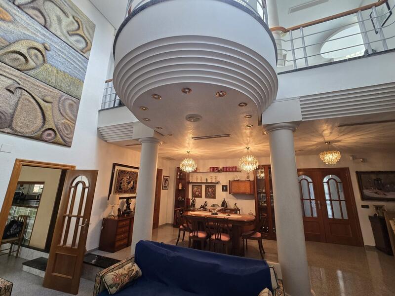 6 chambre Villa à vendre