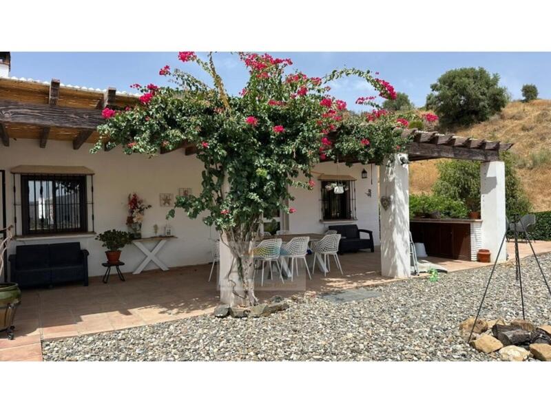 Деревенский Дом продается в Alora, Málaga