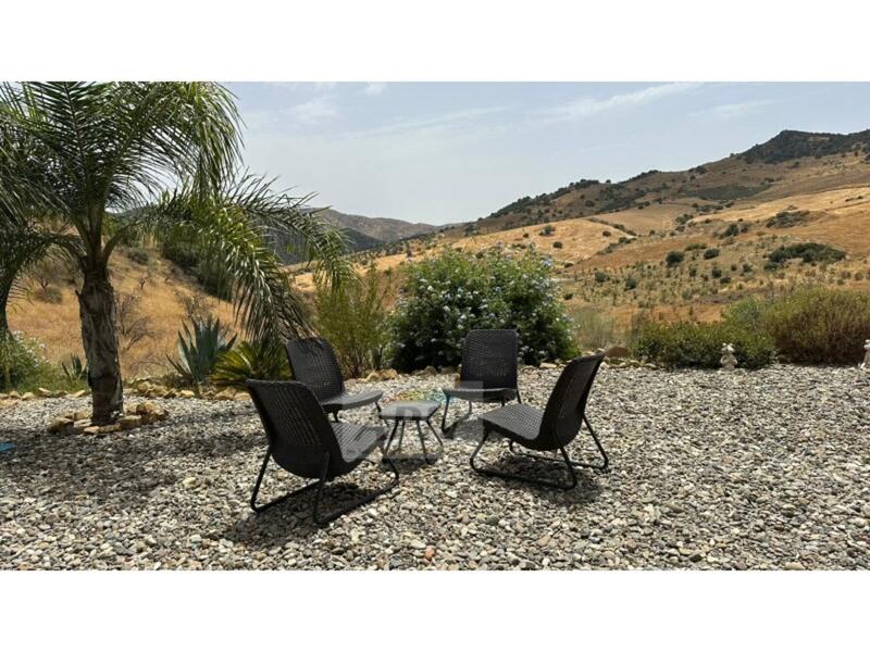 3 soveværelse Landsted til salg