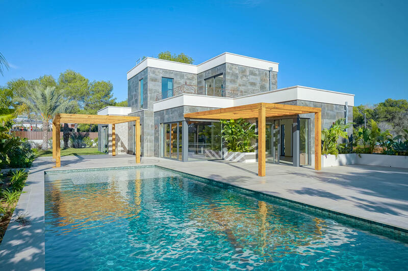Villa til salgs i Javea, Alicante