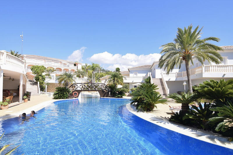 1 bedroom Apartment for sale