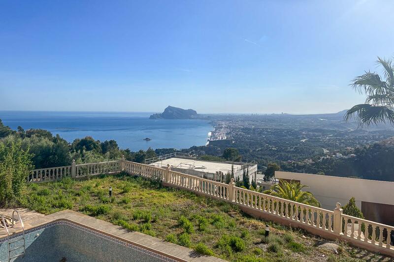 Villa til salg i Altea, Alicante