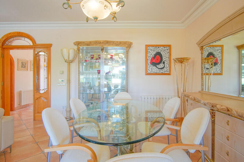 8 slaapkamer Villa Te koop