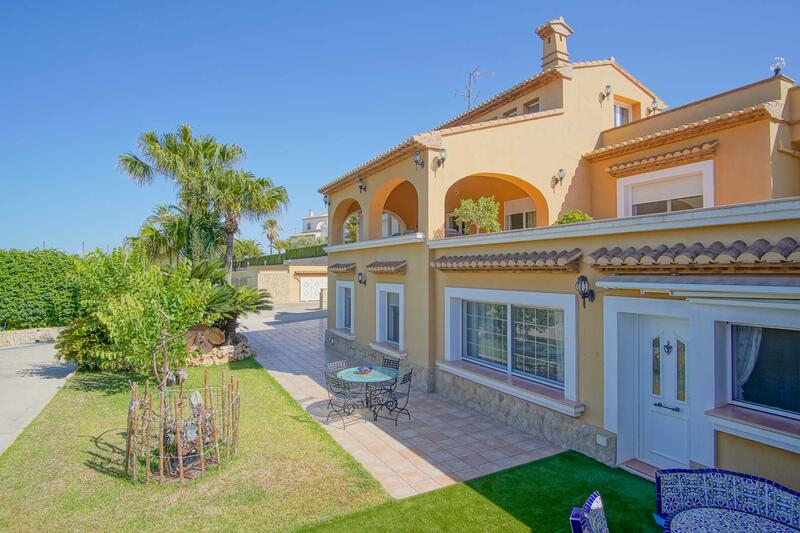 8 slaapkamer Villa Te koop