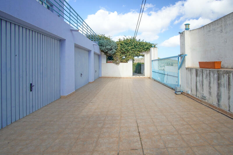4 chambre Villa à vendre 4 chambre Villa à vendre