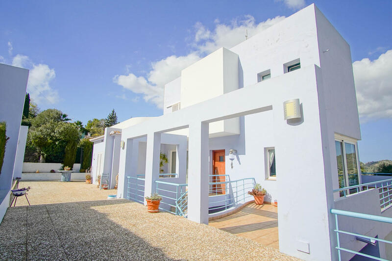 4 chambre Villa à vendre 4 chambre Villa à vendre