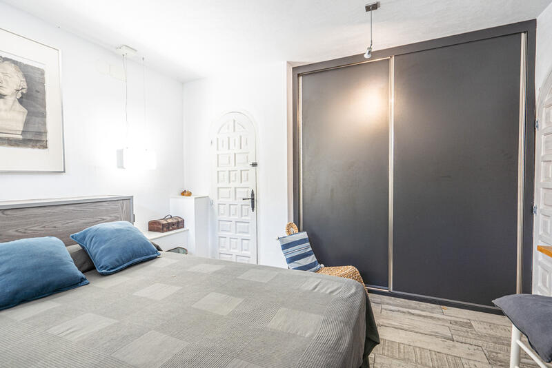 6 sovrum Villa till salu