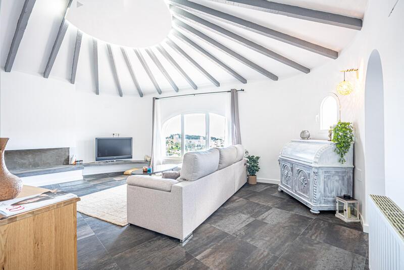6 sovrum Villa till salu