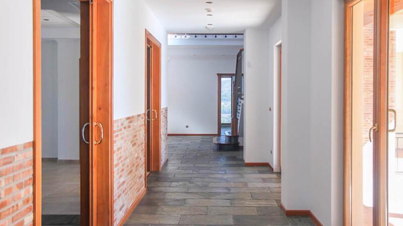 7 chambre Villa à vendre 7 chambre Villa à vendre
