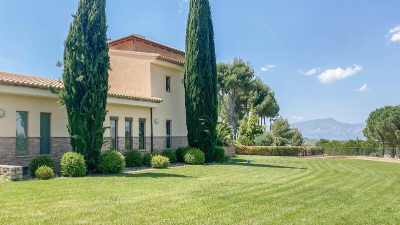 7 chambre Villa à vendre 7 chambre Villa à vendre