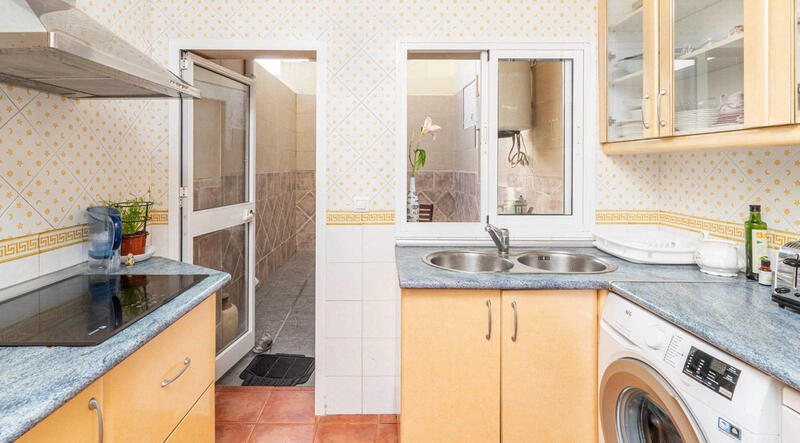 3 Schlafzimmer Stadthaus zu verkaufen