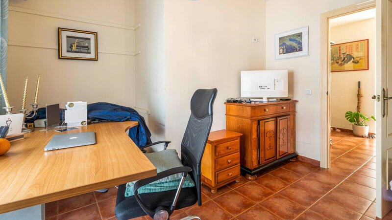 3 Schlafzimmer Stadthaus zu verkaufen