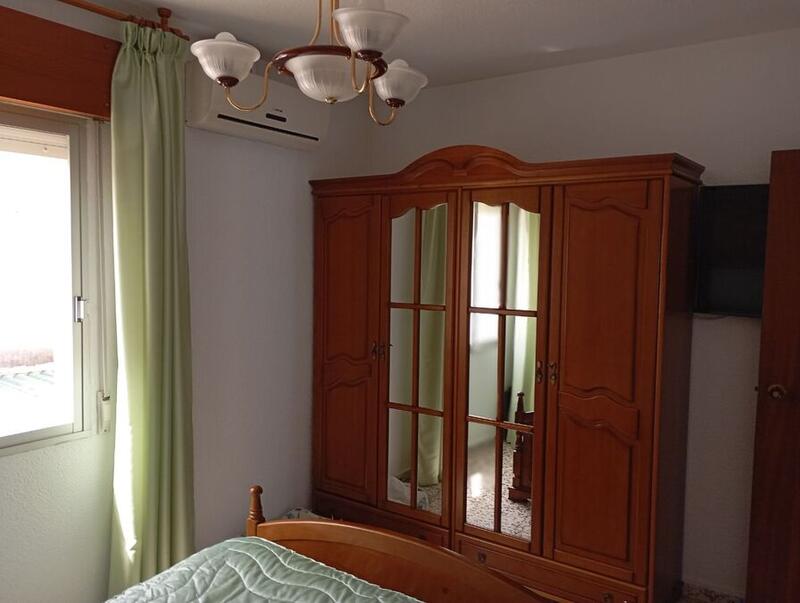 4 bedroom Townhouse for sale