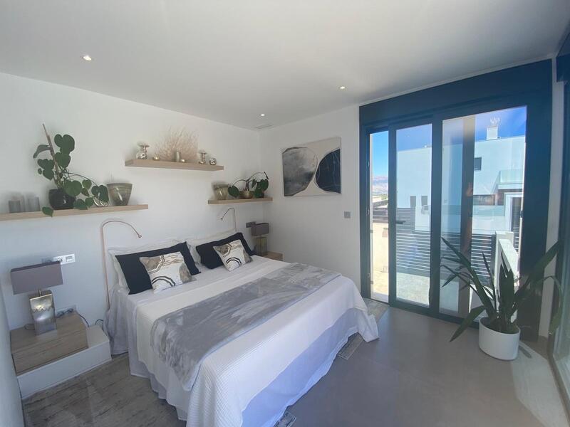 5 bedroom Villa for sale