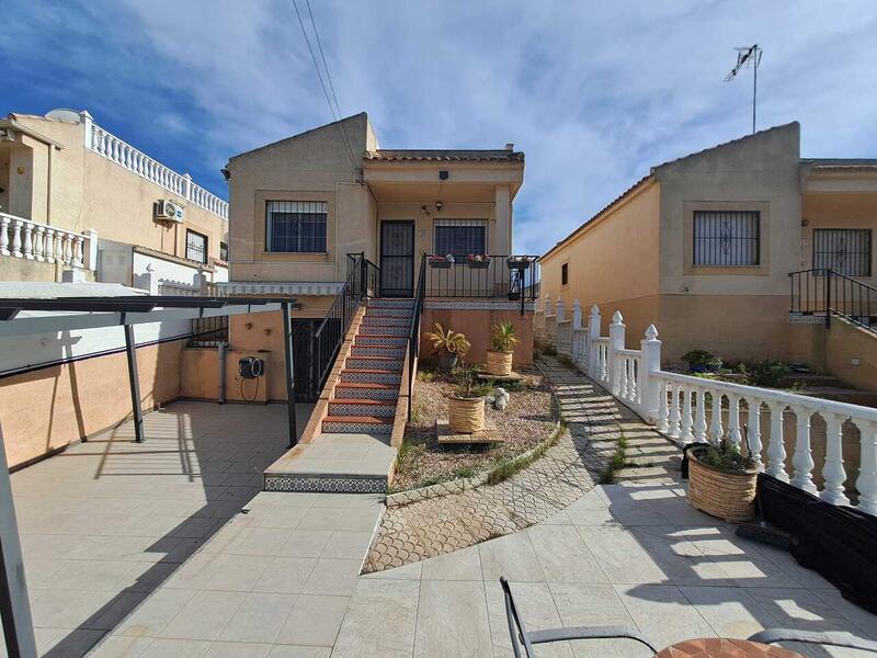 2 bedroom Villa for sale