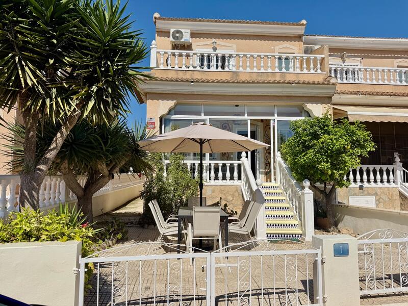 3 bedroom Villa for sale