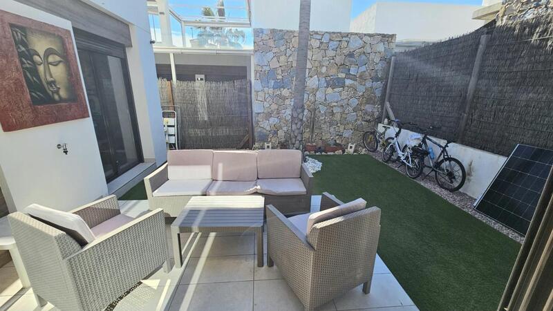 2 bedroom Country House for sale