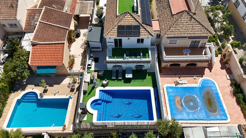 4 bedroom Country House for sale