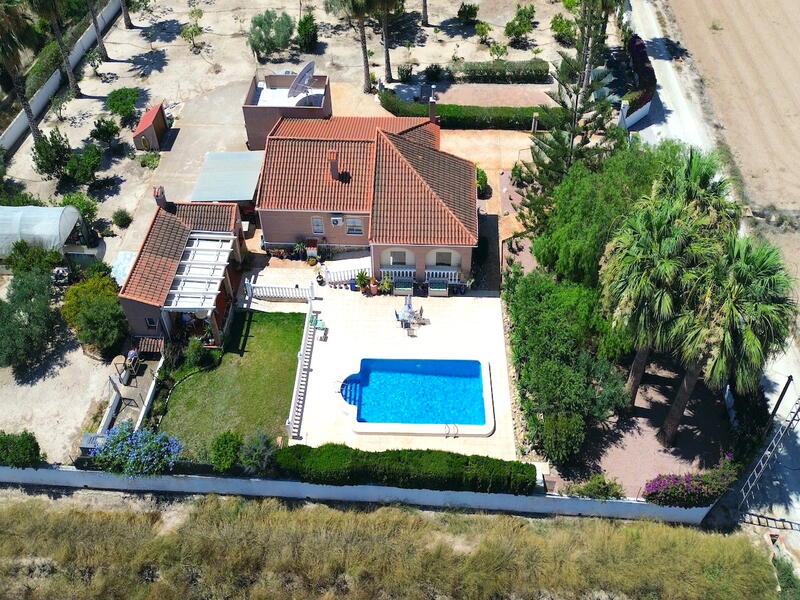 3 bedroom Country House for sale
