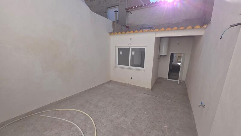 3 bedroom Townhouse for sale