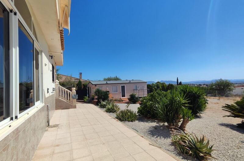 4 bedroom Villa for sale