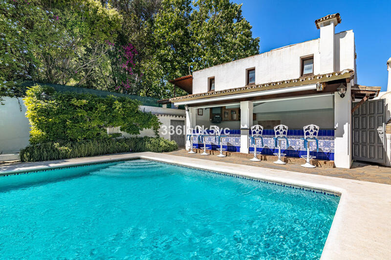 5 bedroom Villa for sale