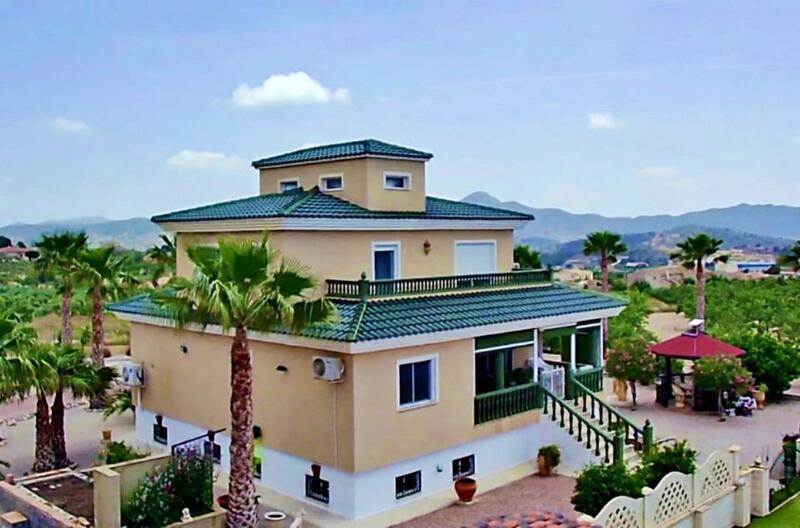 4 bedroom Villa for sale