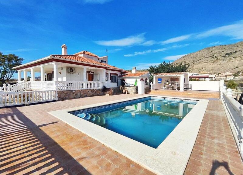 Villa til salgs i Fortuna, Murcia