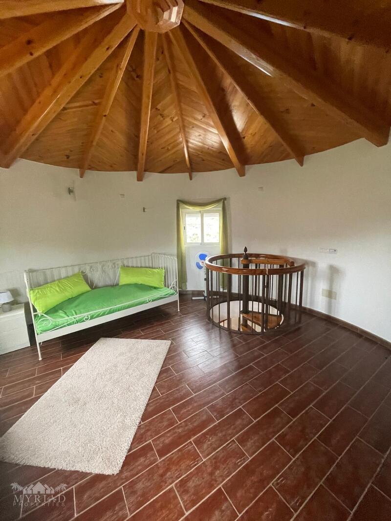 4 bedroom Villa for sale