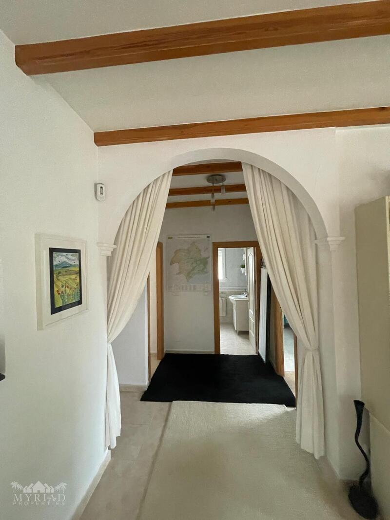 4 bedroom Villa for sale