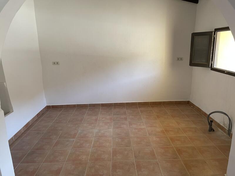 6 Cuarto Casa de Campo en venta