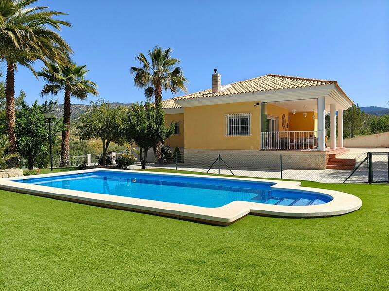 Villa till salu i Sax, Alicante