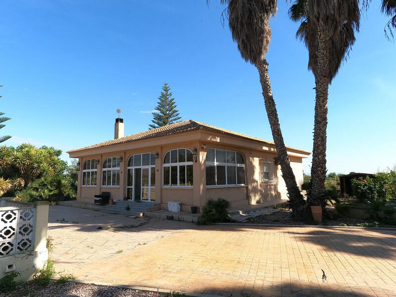 4 bedroom Villa for sale