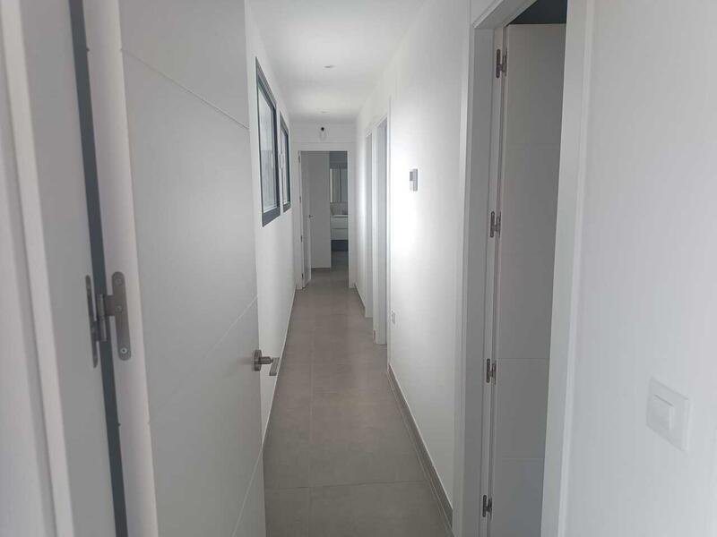 3 Schlafzimmer Appartement zu verkaufen